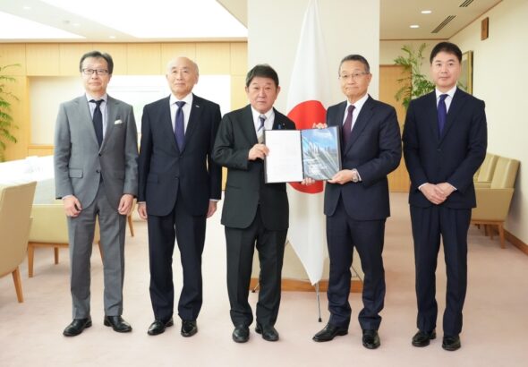 Japan’s ABAC Members Present 2026 Policy Report to Foreign Minister Motegi