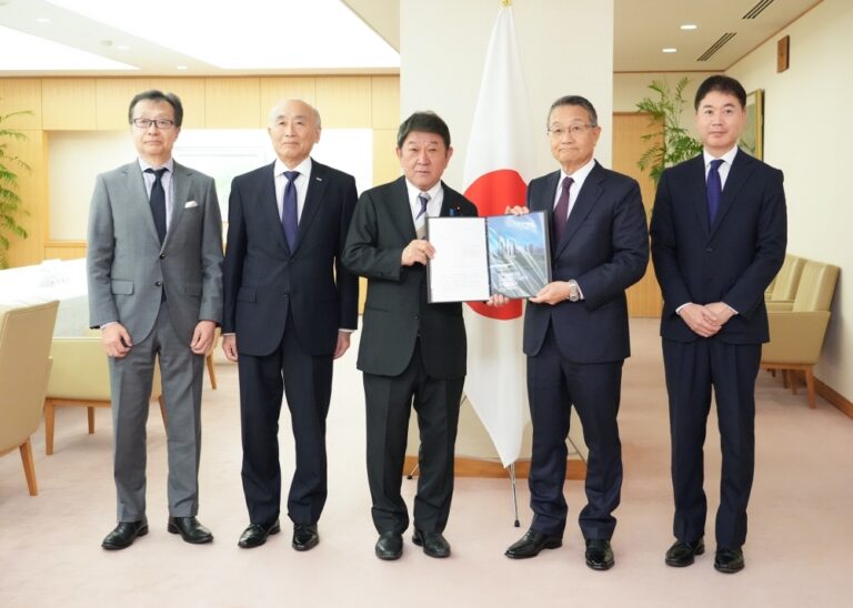 Japan’s ABAC Members Present 2026 Policy Report to Foreign Minister Motegi