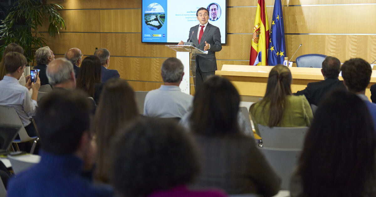 Spain’s Foreign Minister Albares Backs Stronger EU Role in the New International Order