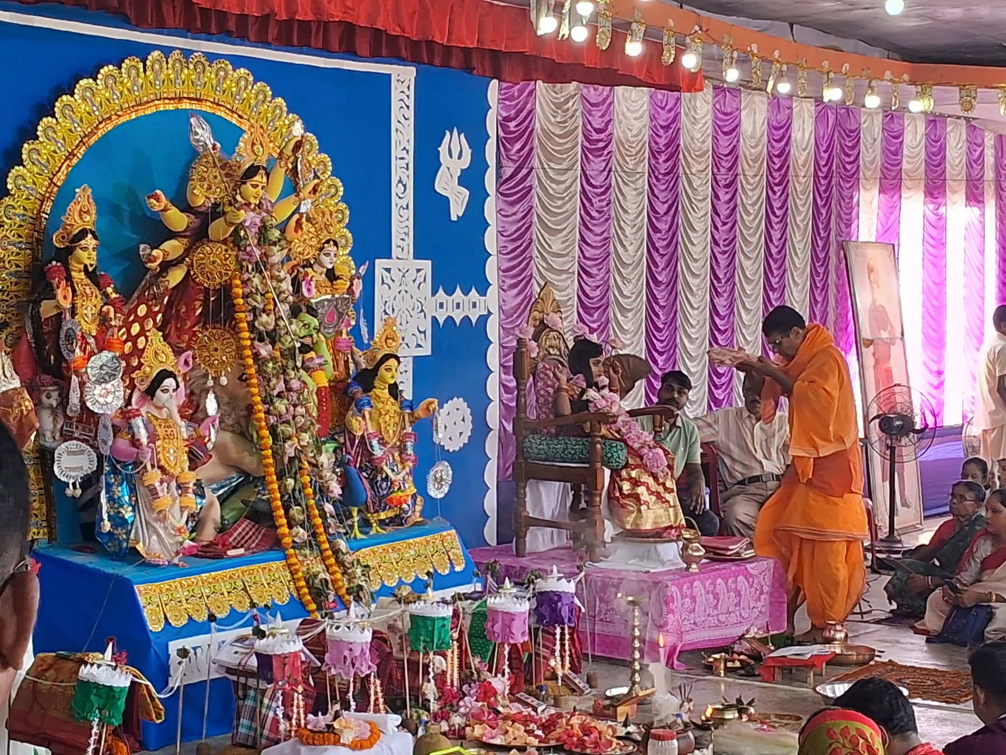 মহাষ্টমীর উৎসবে মাতোয়ারা দক্ষিণ জেলা, সাব্রুমে কুমারী পূজায় ভক্তদের সমাগম