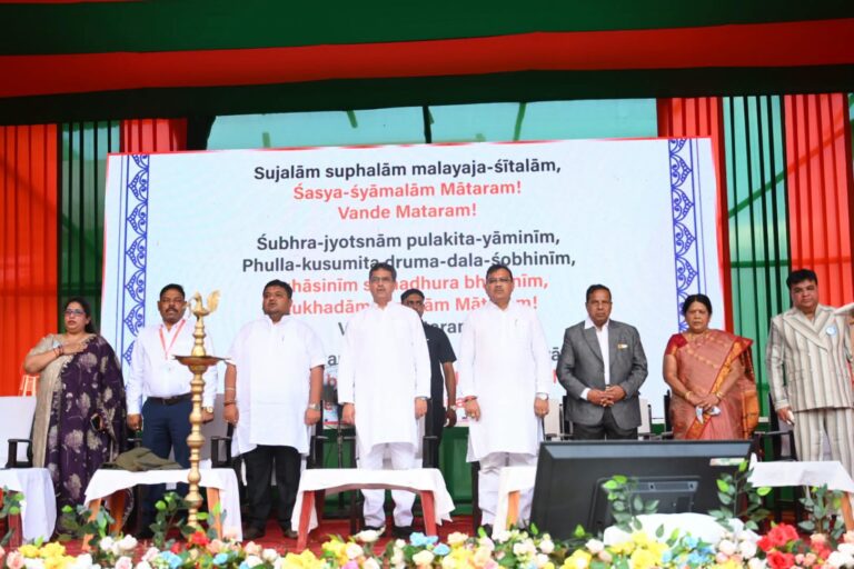 স্বাস্থ্য পরিকাঠামোয় বড় পদক্ষেপ: রাজ্যে ৪-৫টি নতুন সুপার স্পেশালিটি হাসপাতাল ও স্বাস্থ্য বিশ্ববিদ্যালয় গঠনের ঘোষণা মুখ্যমন্ত্রীর