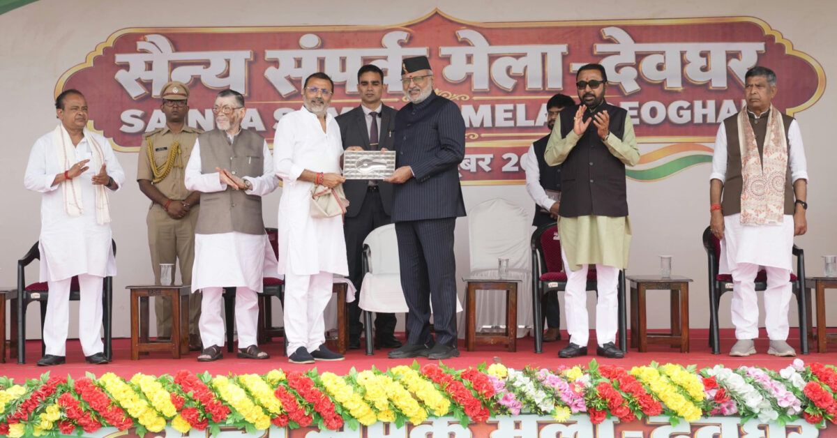 Vice President C. P. Radhakrishnan Visits Indian Army’s Sainya Sampark Mela in Jharkhand