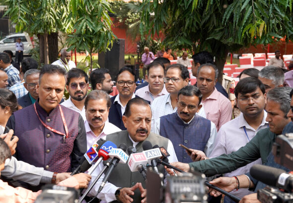 Dr. Jitendra Singh Inaugurates State-of-the-Art Atmospheric & Aerosol Lab (AATAL) at IITM, New Delhi