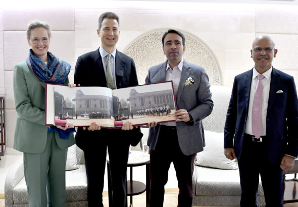 MoS Jayant Chaudhary Bids Farewell to Hereditary Prince Alois and Princess Sophie of Liechtenstein at IGI Airport