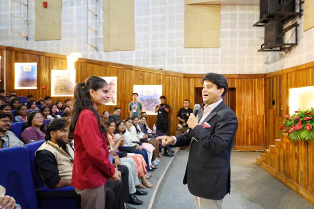 Scindia Engages Mizoram University Students on Northeast’s Culture, Heritage and Growth